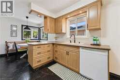 54 PINECREST Drive | Kitchener Ontario | Slide Image Thirteen