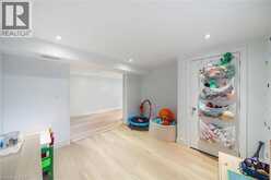 134 FAIRWOOD Place W | Burlington Ontario | Slide Image Thirty-three