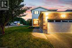 99 BEECHMANOR Crescent | Kitchener Ontario | Slide Image Four