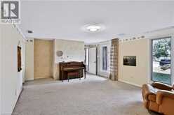 22 OAKRIDGE Drive | Hamilton Ontario | Slide Image Thirty-three