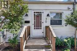 30 RAY Street N | Hamilton Ontario | Slide Image Three