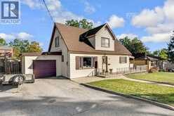 52 THIRD Avenue | Cambridge Ontario | Slide Image Two