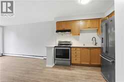 30 SUMMIT Avenue Unit# 303 | Hamilton Ontario | Slide Image Nine