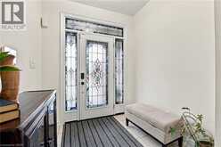 19 BROOKSIDE Terrace | Smithville Ontario | Slide Image Six