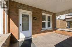 100 BALSAM Avenue S | Hamilton Ontario | Slide Image Four