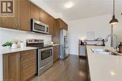 739 BANKS Crescent | Milton Ontario | Slide Image Twelve