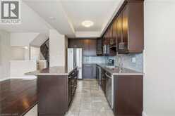 8 ROULEY Lane | Ancaster Ontario | Slide Image Seven
