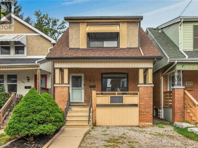 103 BELMONT Avenue Hamilton Ontario, L8L 7M2 - 4 Bedrooms Home For Sale