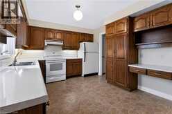 54 MONTE Drive | Hamilton Ontario | Slide Image Nine