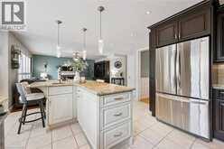 60 COUNTRY CLUB Drive | Cambridge Ontario | Slide Image Ten