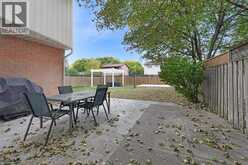 31 BERRISFIELD Crescent | Hamilton Ontario | Slide Image Thirty