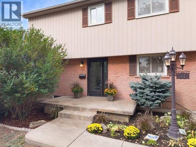 31 BERRISFIELD Crescent Hamilton Ontario, L8T 4X1 - 4 Bedrooms Home For Sale