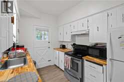 33 CLINE Avenue N | Hamilton Ontario | Slide Image Nine