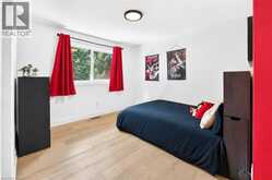 22 GEORGE Street | Grimsby Ontario | Slide Image Nine
