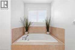 2241 GLAZEBROOK Circle | Oakville Ontario | Slide Image Thirty-one