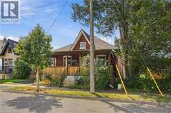 7 TOM Street | Brantford Ontario | Slide Image Two