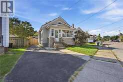 132 GRASS Avenue | St. Catharines Ontario | Slide Image Three