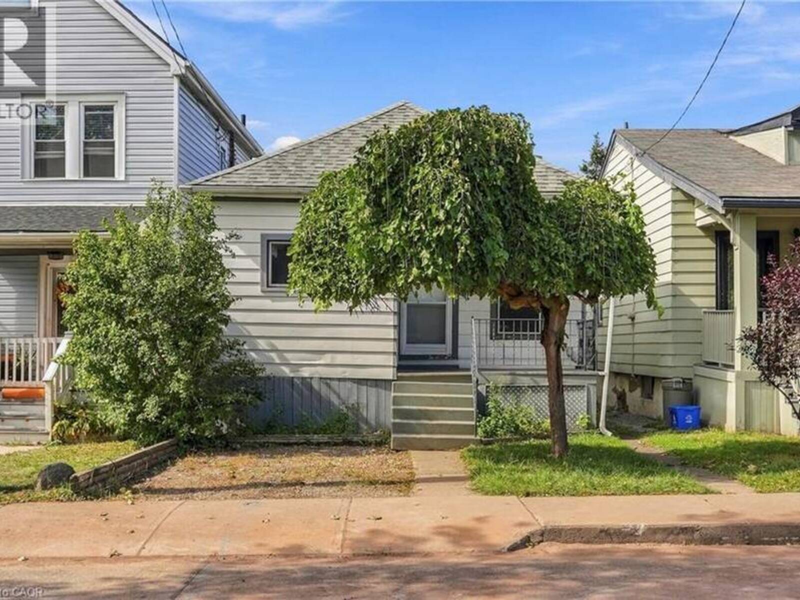 77 PROVINCE Street N, Hamilton, Ontario L8H 4H5