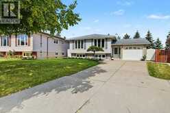 30 CATALINA Drive | Hamilton Ontario | Slide Image Three