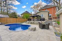 33 BRANT Road N | Cambridge Ontario | Slide Image Forty-four