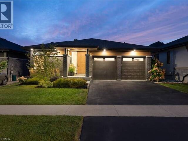 116 LAMETTI Drive Fonthill Ontario, L3E 0A3 - 4 Bedrooms Home For Sale