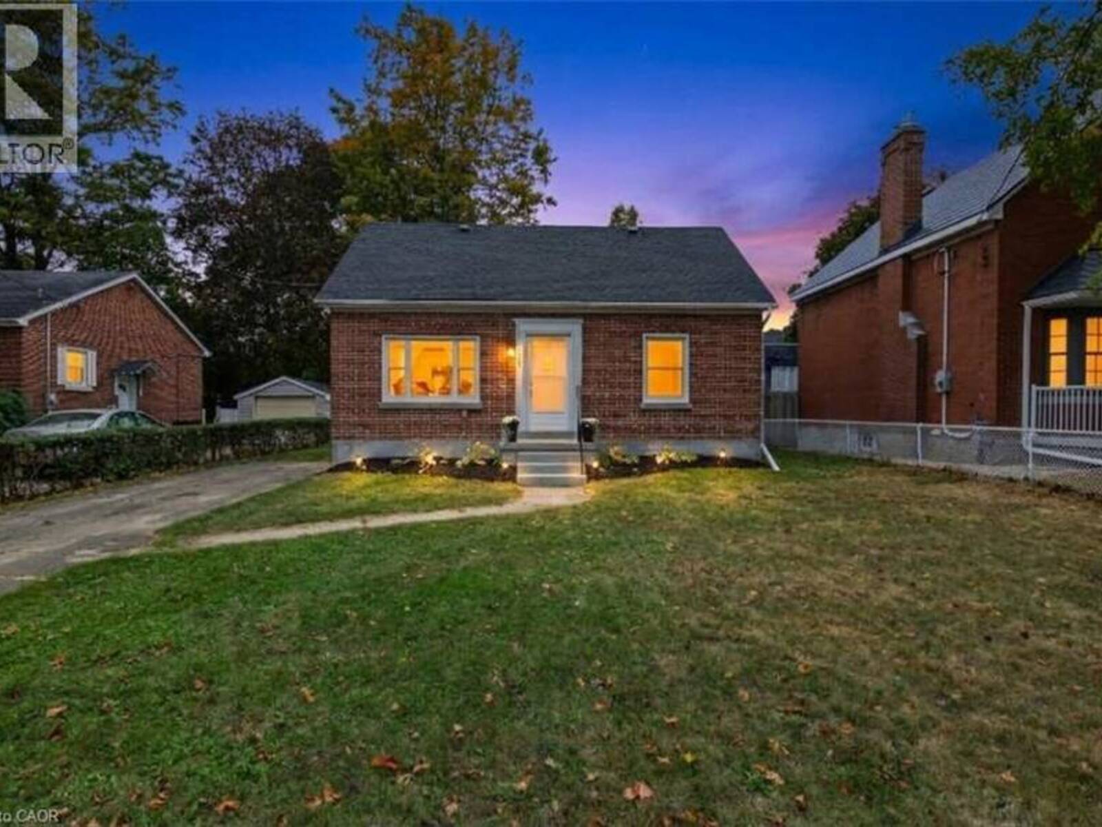 223 MARGARET Avenue, Kitchener, Ontario N2H 4J1