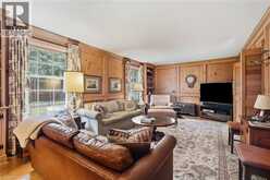 152 BRECKONDALE Court | Burlington Ontario | Slide Image Thirteen