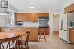 152 BRECKONDALE Court | Burlington Ontario | Slide Image Sixteen
