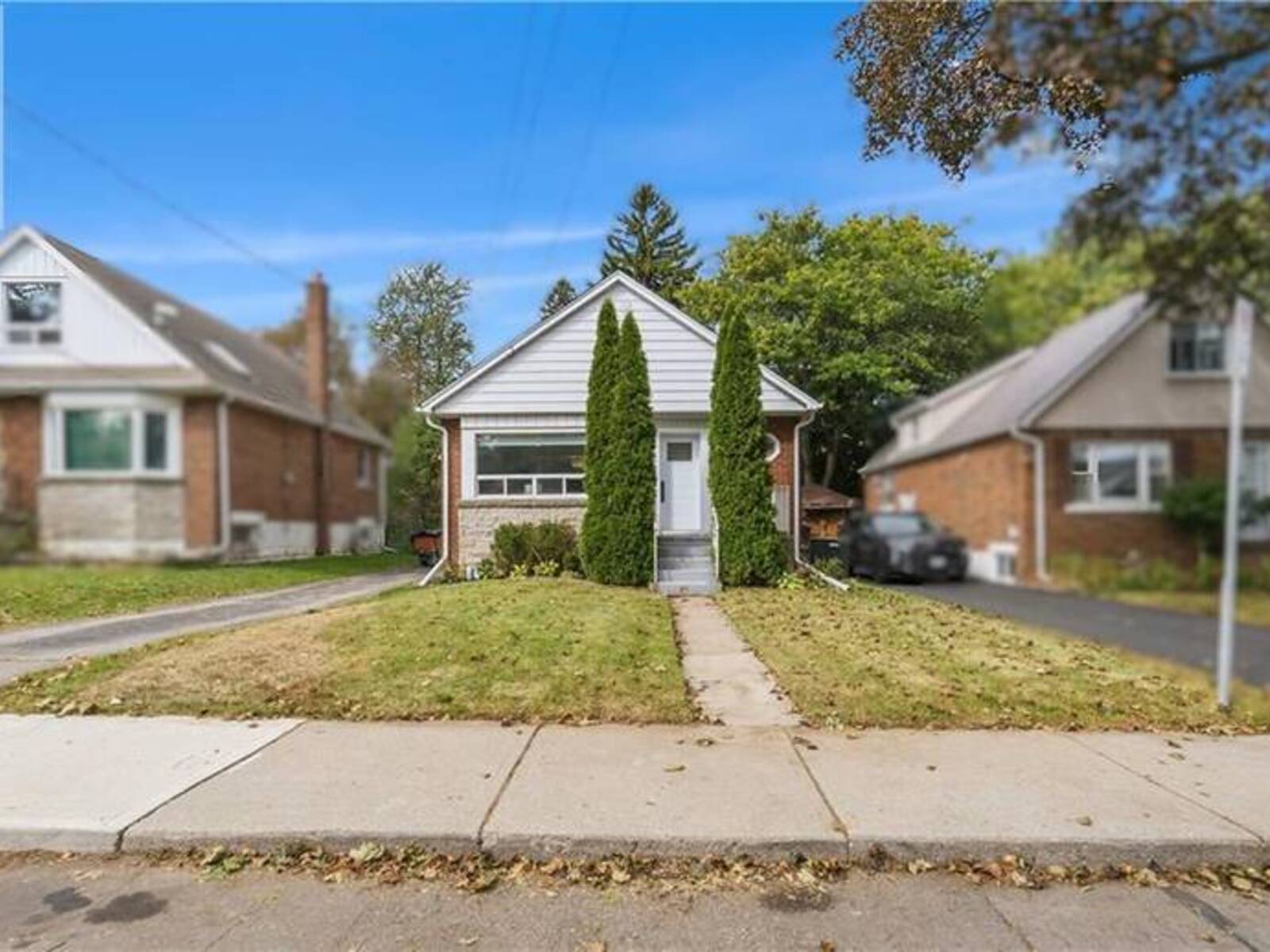 206 EAST 19TH Street, Hamilton, Ontario L9A 4S5