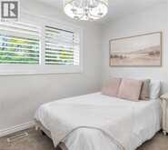 194 FOXBAR Road | Burlington Ontario | Slide Image Fifteen