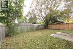 90 PEPPERWOOD Crescent | Kitchener Ontario | Slide Image Four