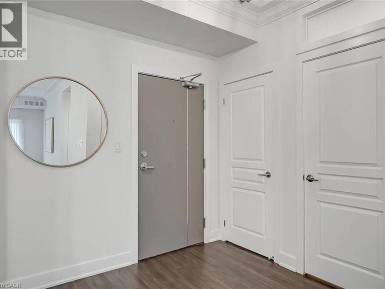 128 GARDEN Drive Unit# 102, Oakville, Ontario L6K 0H7