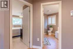 7919 FLEMING Drive | Niagara Falls Ontario | Slide Image Ten