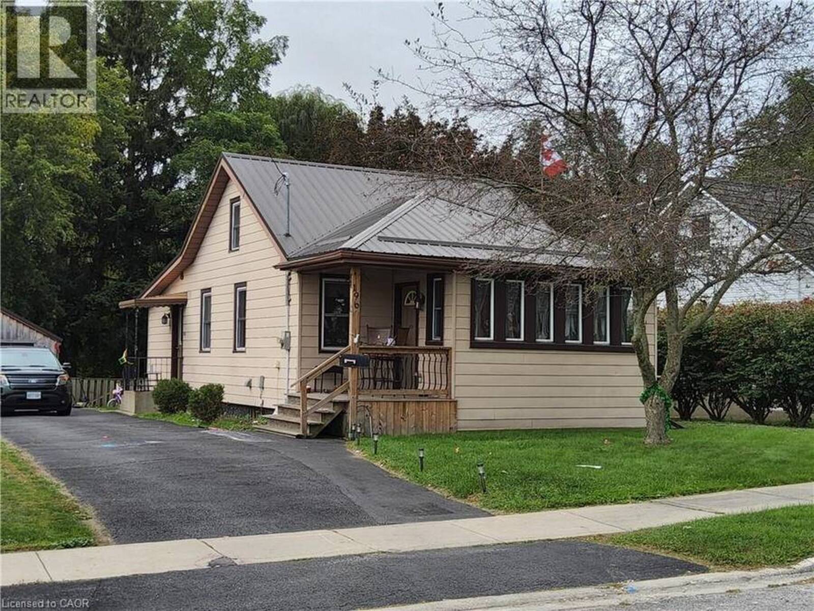196 NORTH MAIN Street, Simcoe, Ontario N3Y 2M3