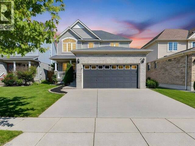 88 DECARO Crescent Cambridge Ontario, N3C 4N2 - 3 Bedrooms Home For Sale