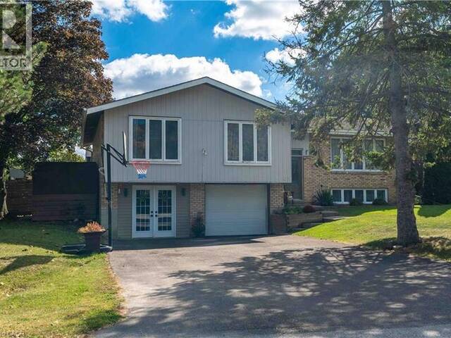 68 ABERDEEN Street Caledonia Ontario, N3W 1C8 - 3 Bedrooms Home For Sale