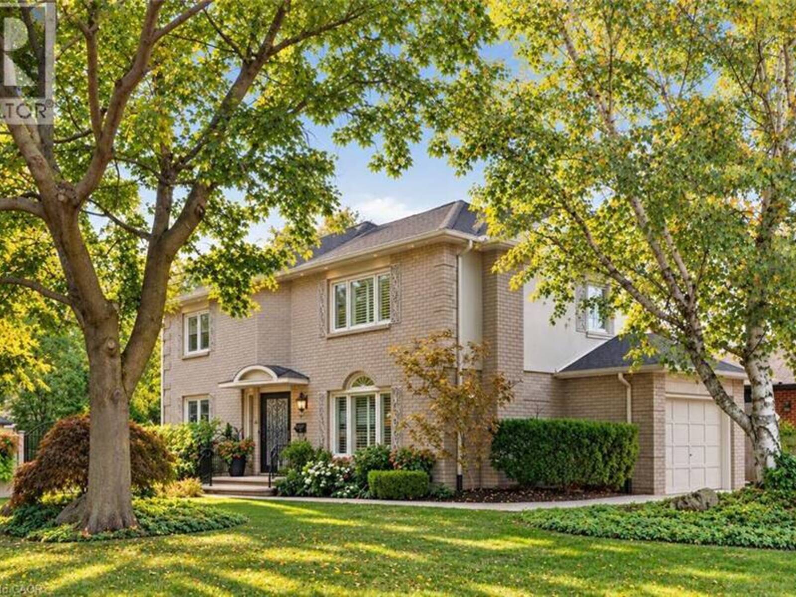 1259 NATHANIEL Crescent, Burlington, Ontario L7S 2A9