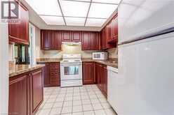40 HARDING Boulevard Unit# 603 | Richmond Hill Ontario | Slide Image Sixteen