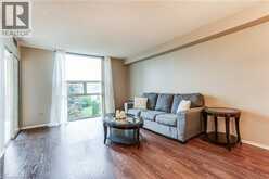 40 HARDING Boulevard Unit# 603 | Richmond Hill Ontario | Slide Image Eleven