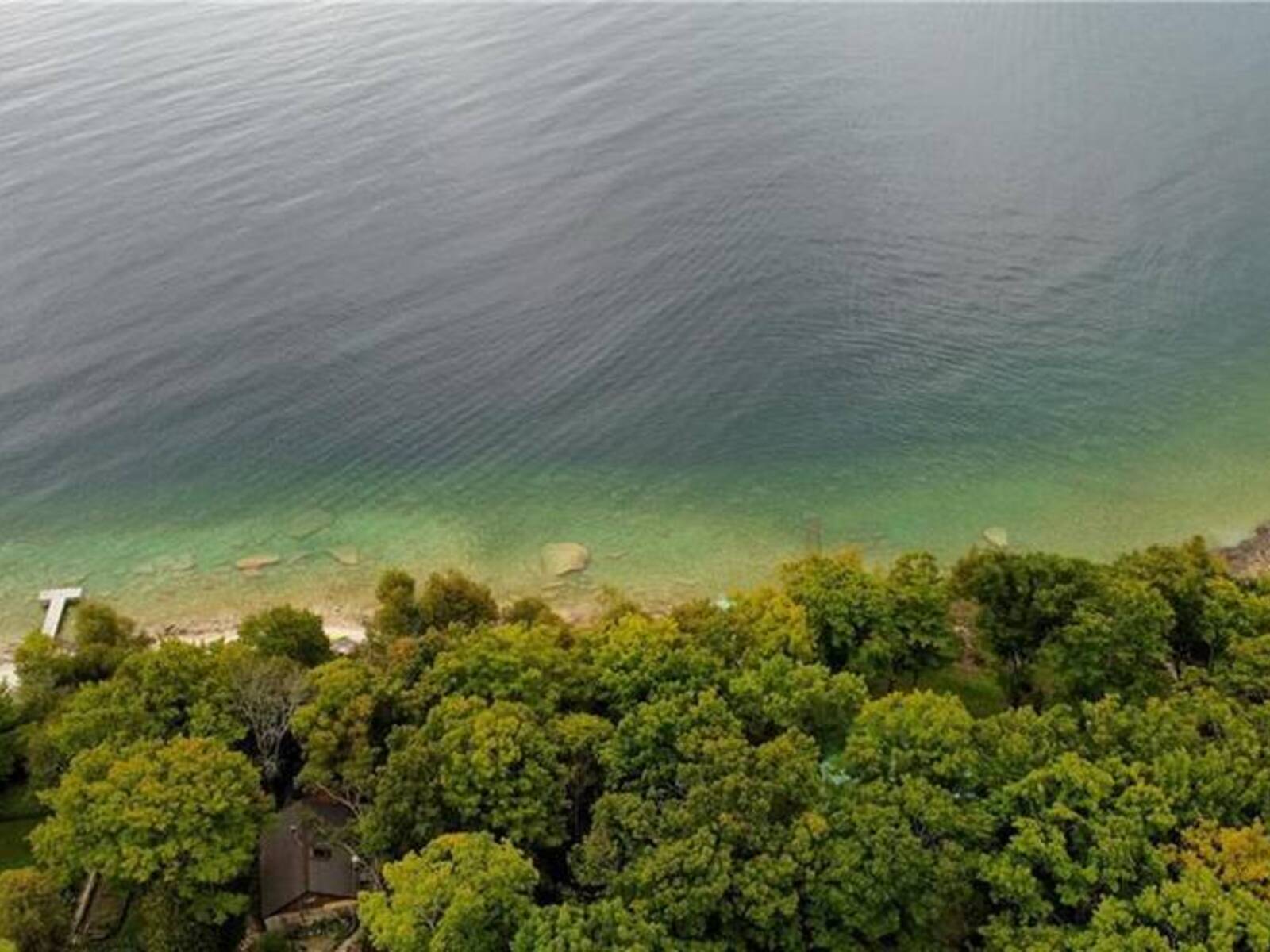 38 WHIPPOORWILL Road, Lion's Head, Ontario N0H 1W0