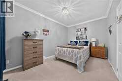 165 DOON MILLS Drive | Kitchener Ontario | Slide Image Twelve