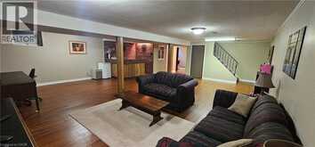 71 MARGATE Avenue | Hamilton Ontario | Slide Image Nine