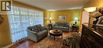 71 MARGATE Avenue | Hamilton Ontario | Slide Image Seventeen