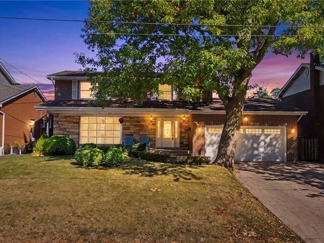 71 MARGATE Avenue Hamilton Ontario, L8T 1M7 - 4 Bedrooms Home For Sale