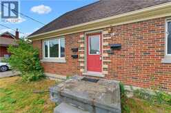 25 MEINZINGER Avenue | Kitchener Ontario | Slide Image Three
