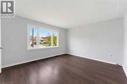 25 MEINZINGER Avenue | Kitchener Ontario | Slide Image Five