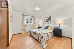 662 DYNES Road | Burlington Ontario | Slide Image Thirteen