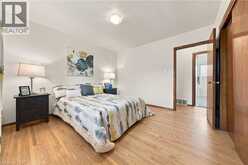 662 DYNES Road | Burlington Ontario | Slide Image Fifteen