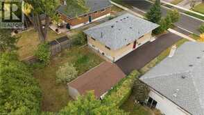 662 DYNES Road | Burlington Ontario | Slide Image Thirty-nine