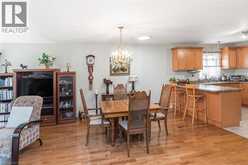 80 VINIFERA Drive | Grimsby Ontario | Slide Image Seven